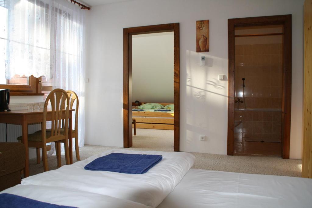 Pension-Apartmany Apollo Spindleruv Mlyn Room photo