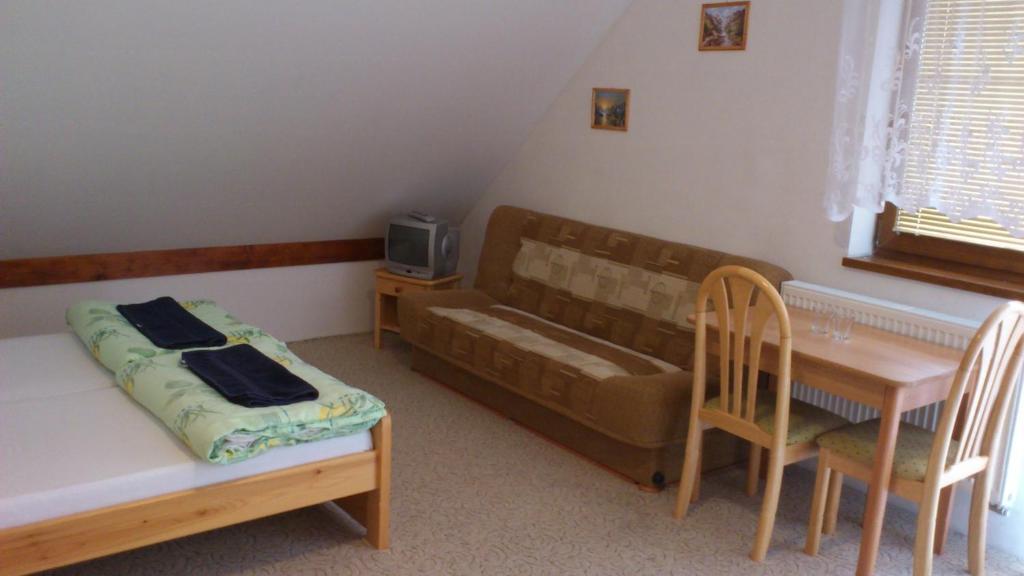 Pension-Apartmany Apollo Spindleruv Mlyn Room photo