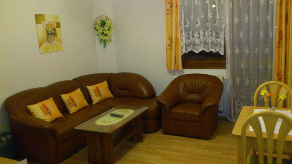 Pension-Apartmany Apollo Spindleruv Mlyn Room photo